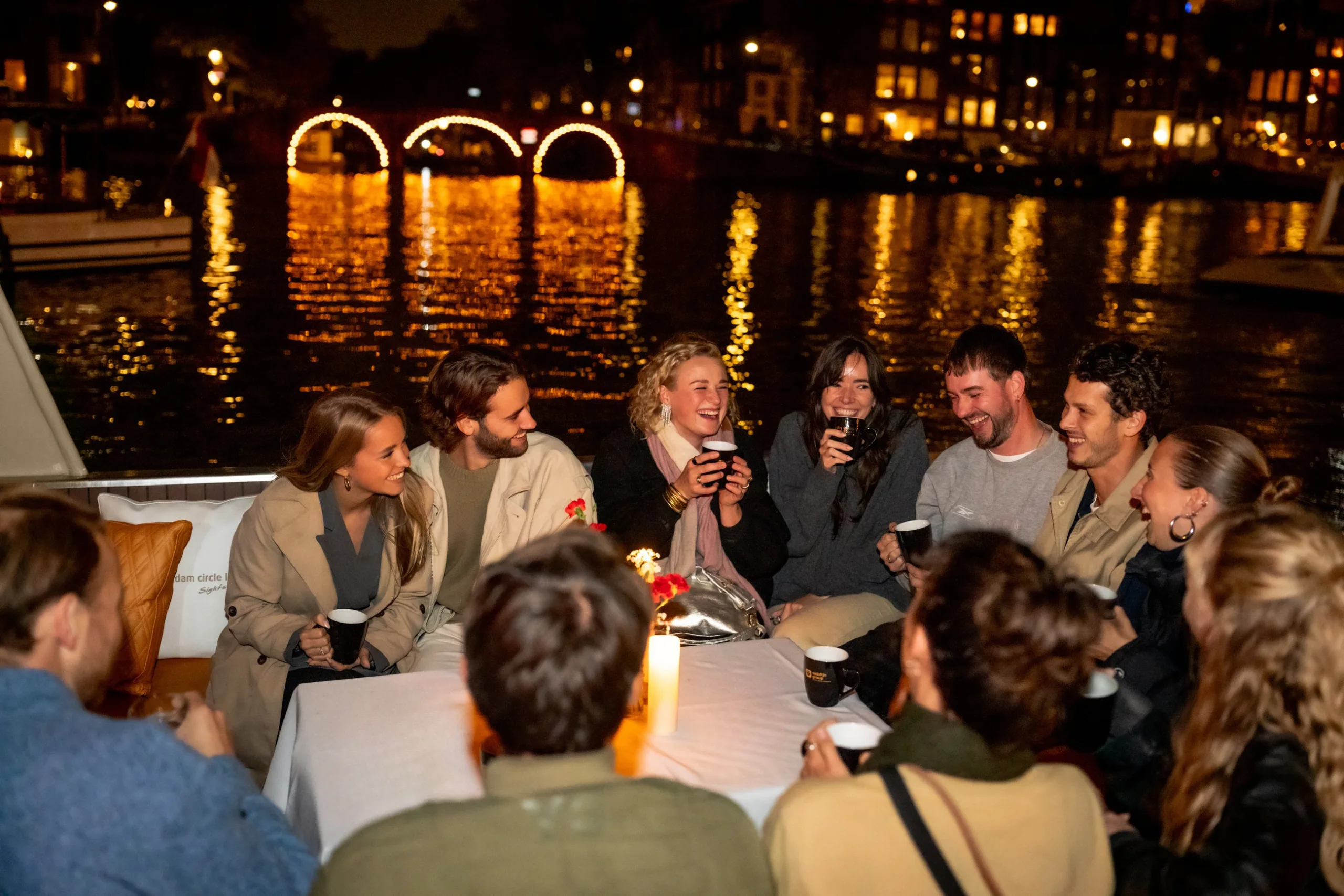 Smidtje Canal Cruises Amsterdam - Vacature: Host Amsterdam Light Festival hero