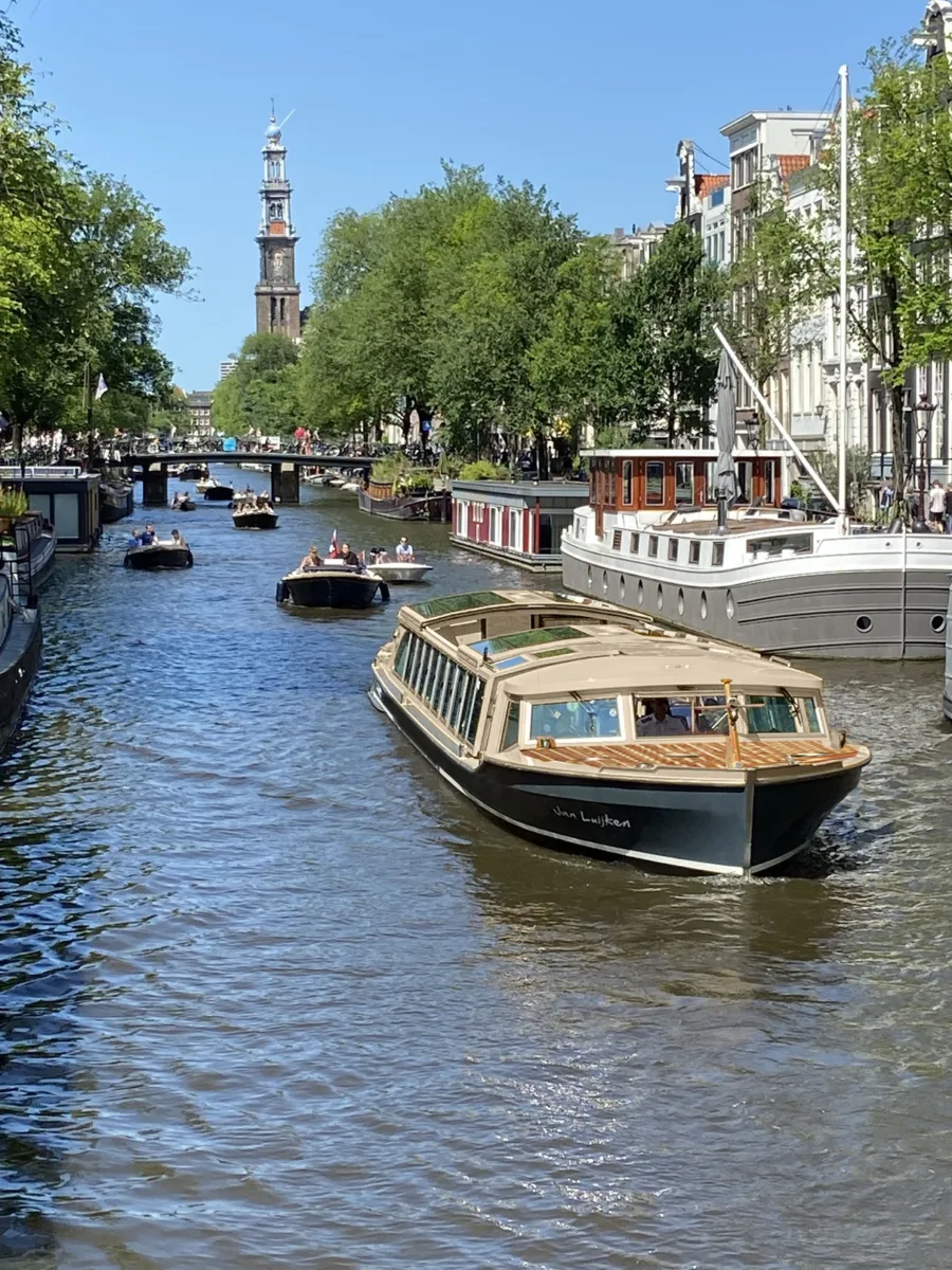 Rondvaarten &bull; Smidtje Canal Cruises Amsterdam - Méér dan een Rondvaart