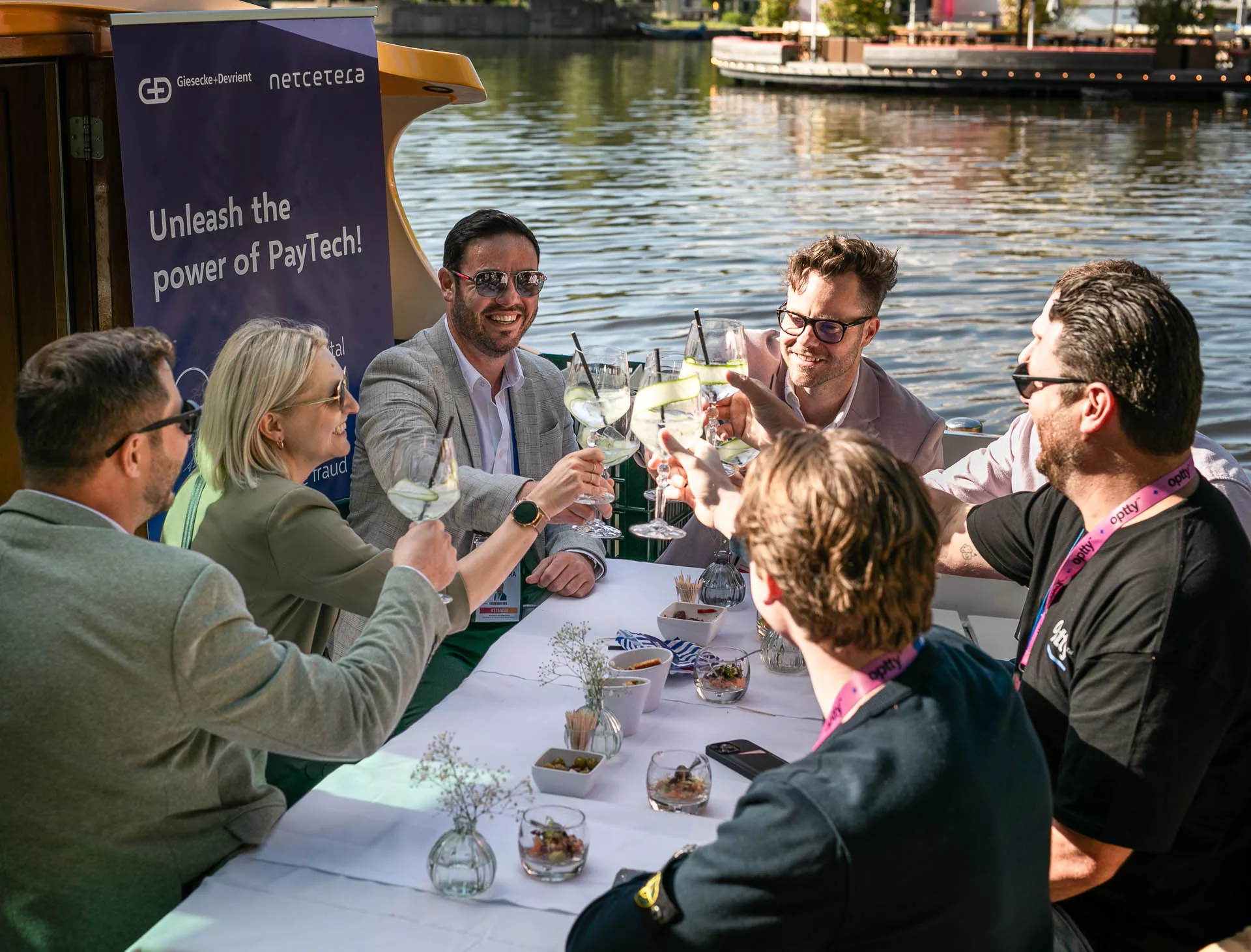 Smidtje Canal Cruises Amsterdam - Groepsaanvraag hero