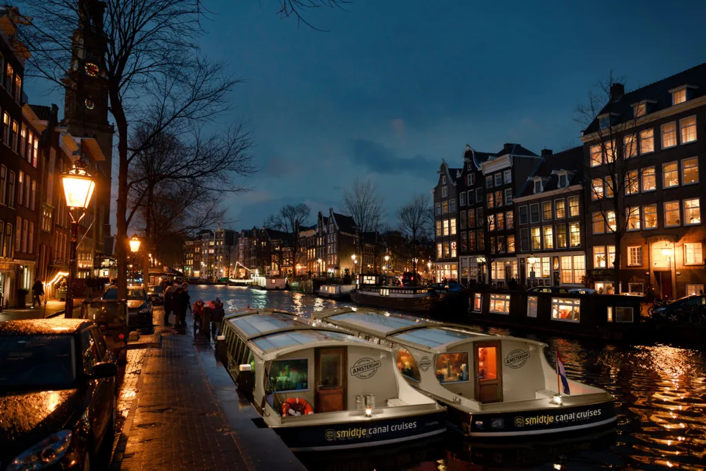 Evening winter lights cruise amsterdam