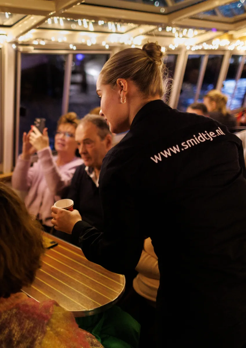 Vacature: Host Amsterdam Light Festival &bull; Smidtje Canal Cruises Amsterdam - Méér dan een Rondvaart