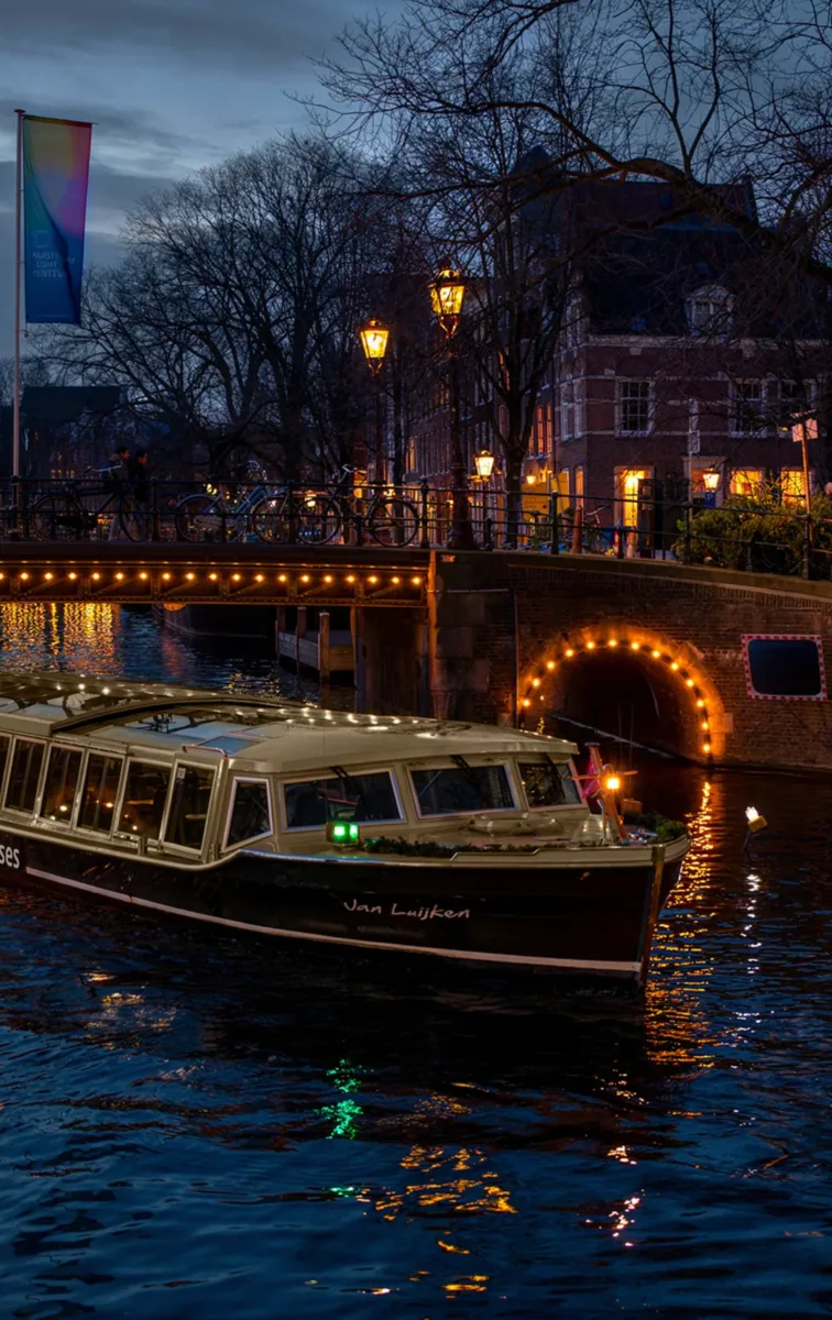 Vacature: Kade Crew Amsterdam Light Festival &bull; Smidtje Canal Cruises Amsterdam - Méér dan een Rondvaart