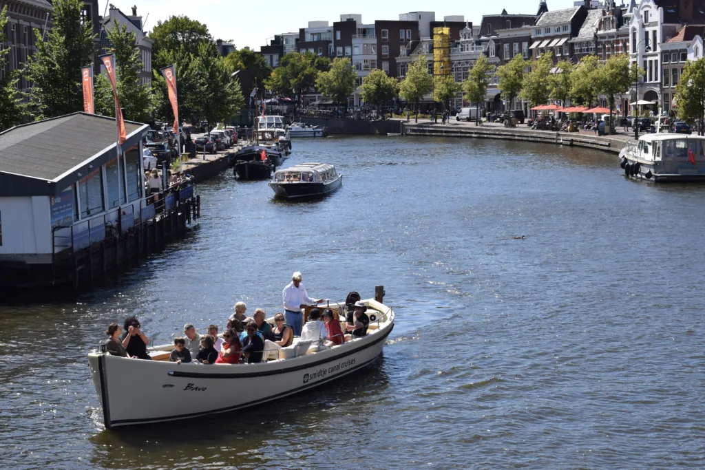 Open boat cruise Haarlem