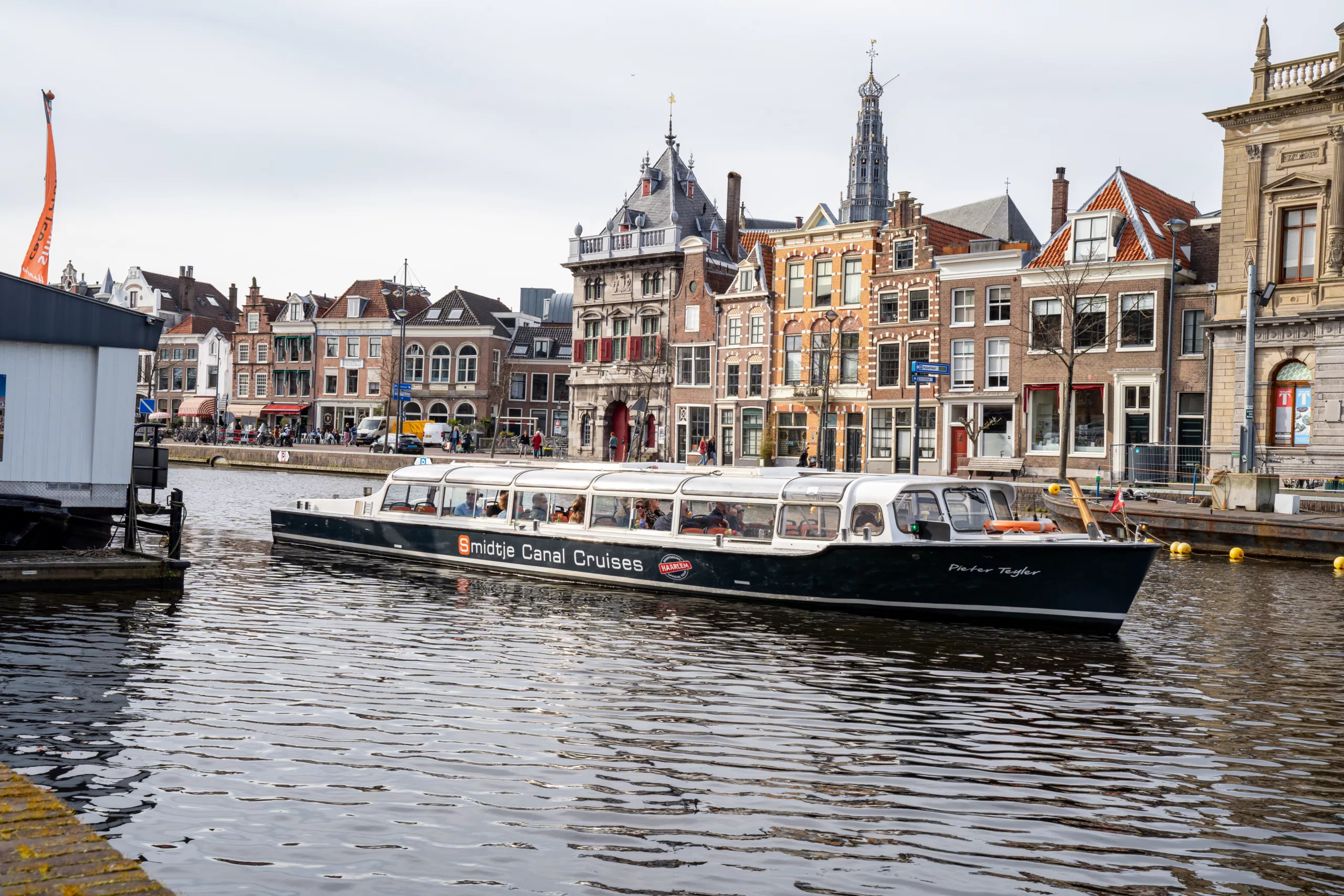 Smidtje Canal Cruises - Privé rondvaarten hero