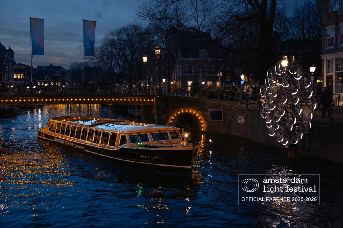 Home • Smidtje Canal Cruises - Unieke vaartochten met lokale expertise